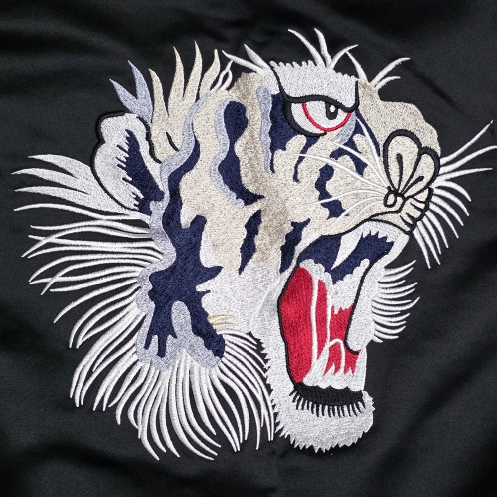 Urban Renewal Eurpoean Embroidered Tiger Bomber Jacket - Picture 3 of 6